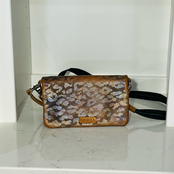 Consuela Iris Pattern Uptown Crossbody/Wallet/Purse - Picture 1 of 10